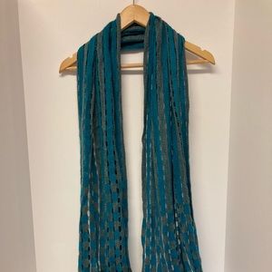 Knit Grey/Turquoise Scarf/Scarve